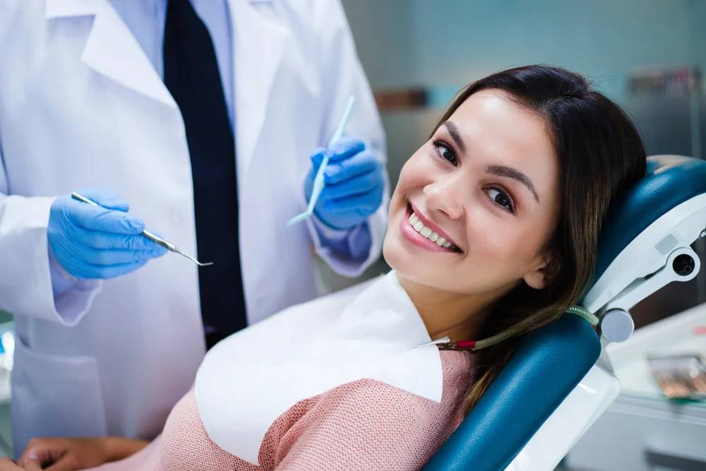 dentist in Strathroy, ON